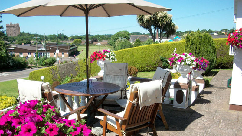 Couette-café The White House 4*